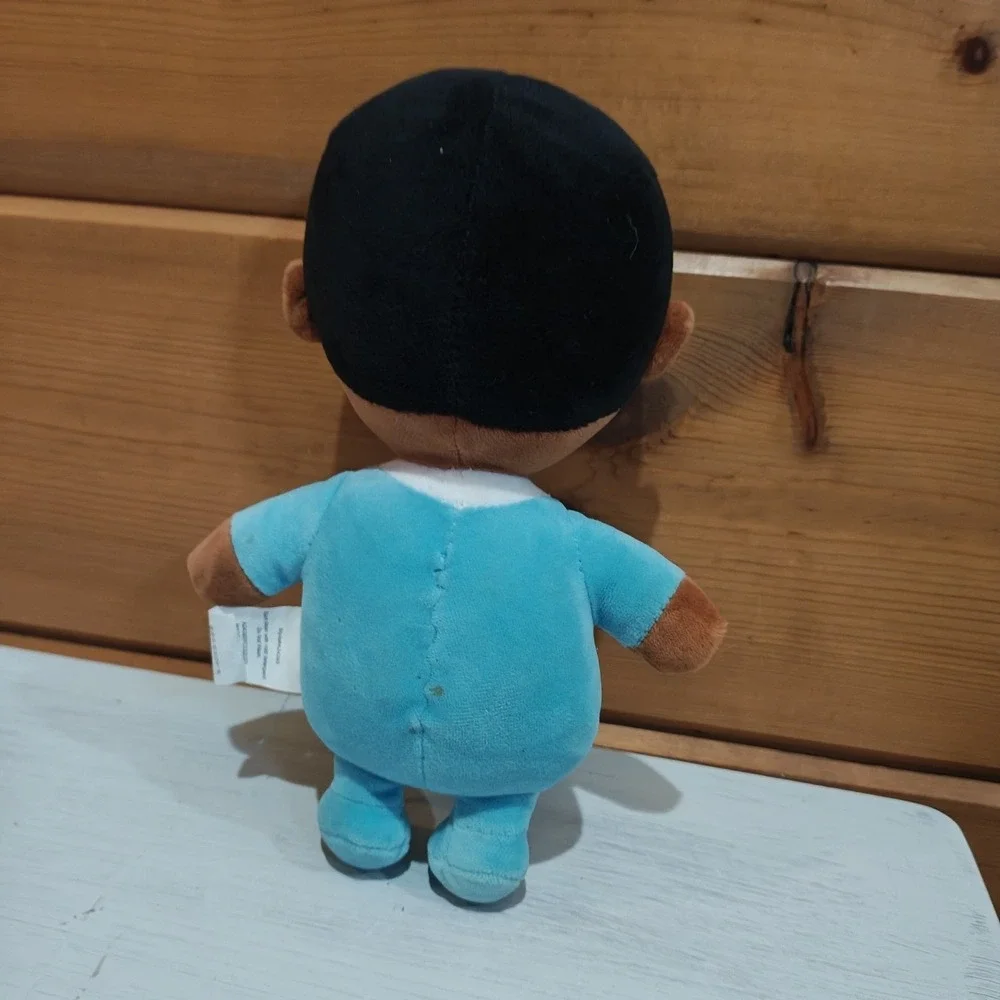 Black Paper‎ Party Christmas, Boy 9 inch Tall Plush, Blue D22